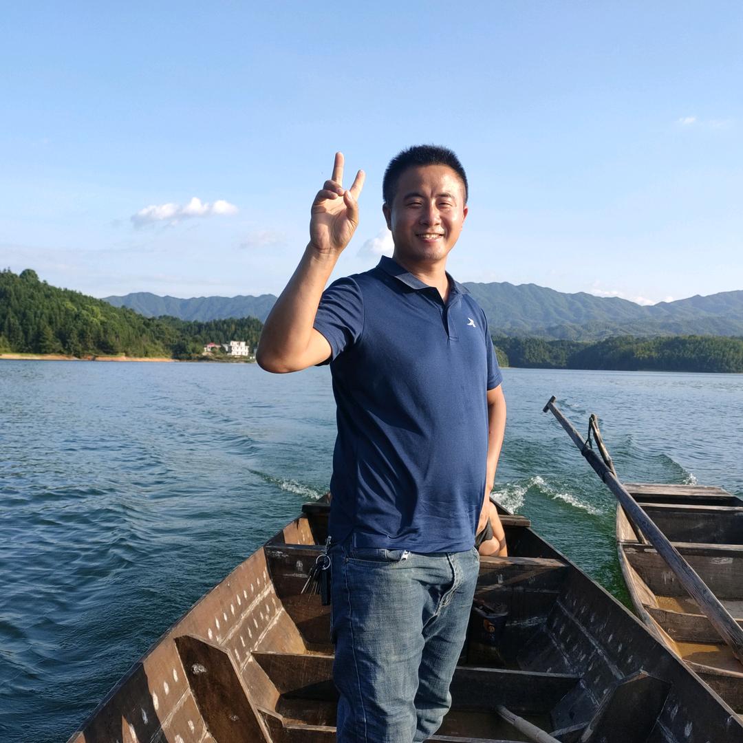 AAA.专哥@有点意思……