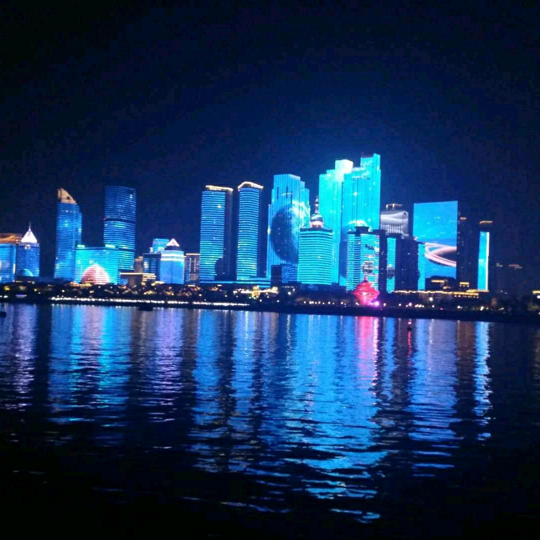 东哥在青岛