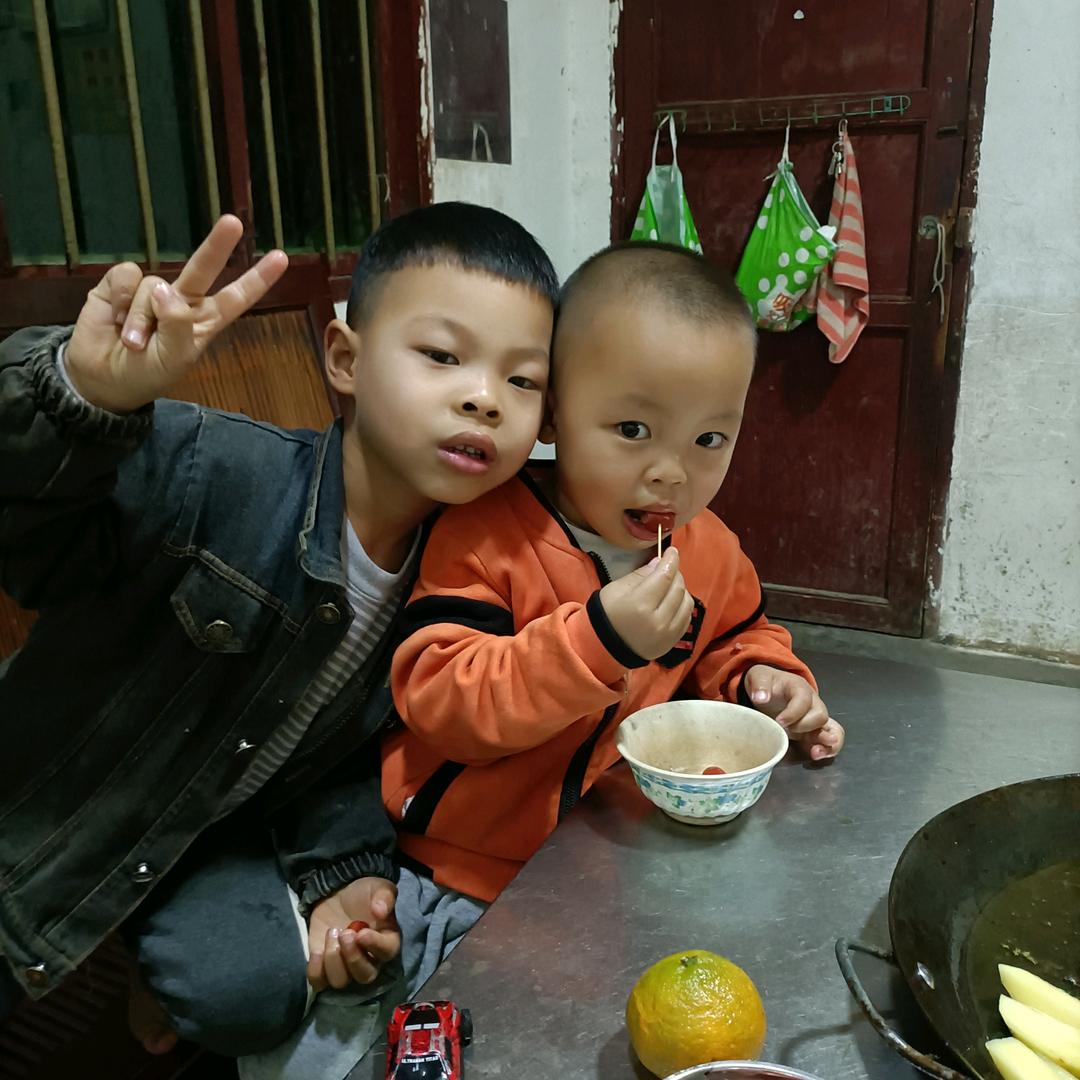 浩宇浩阳的奶奶