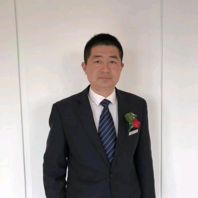 正直驾校李士