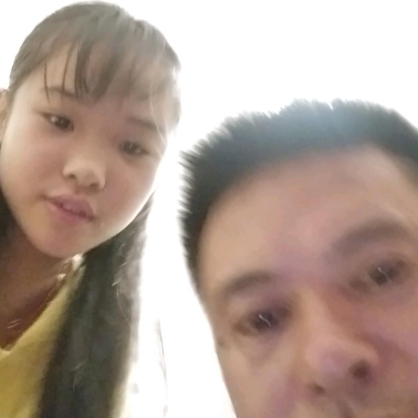 华仔_144363174