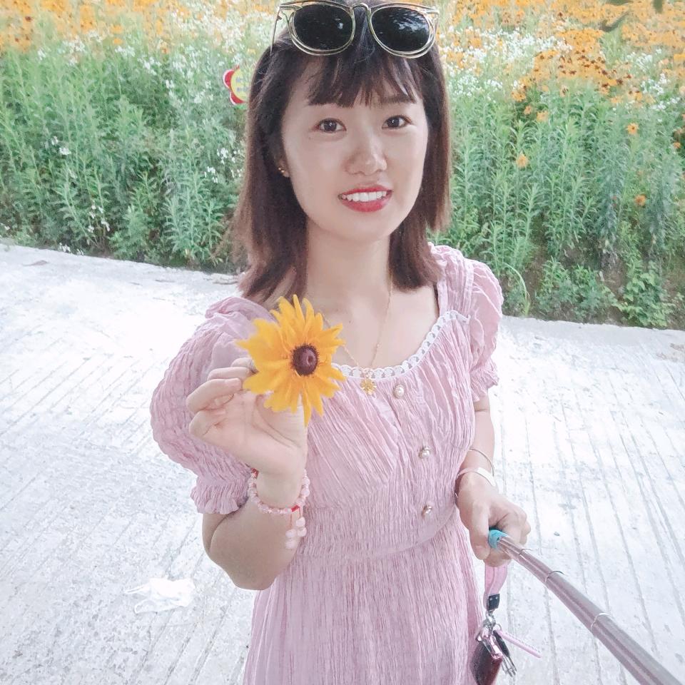 @小华华😝 不定时直播