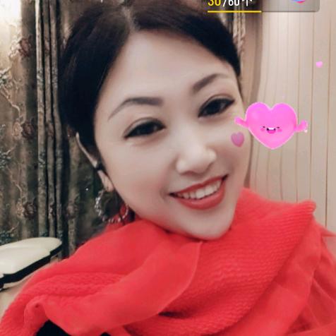琴声悠扬