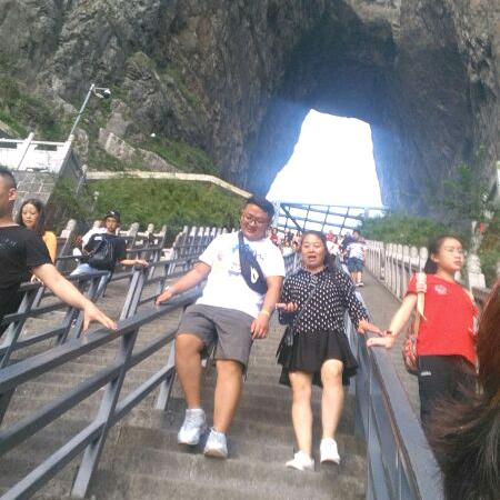 wgq揉肚子小孩吃隔着