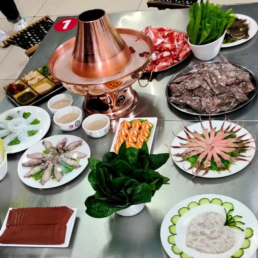 江枫渔火烧烤火锅