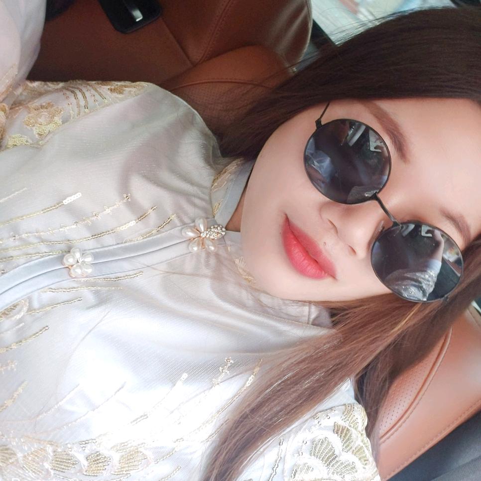 幸福的猪👄 💋