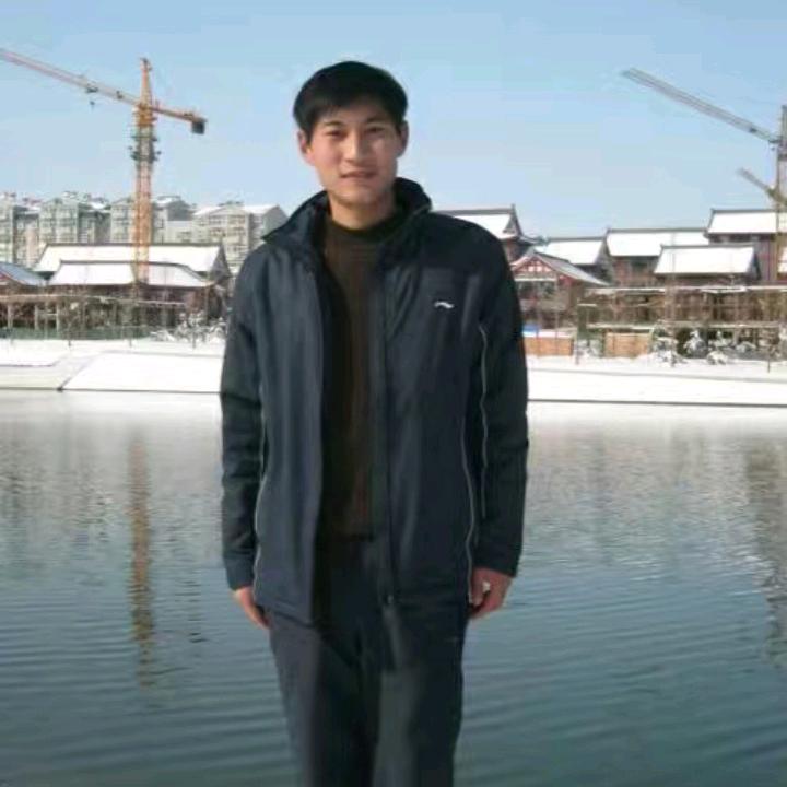 靓亮哥