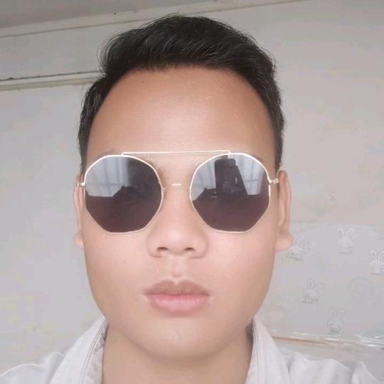 云南唱歌主播@不定时开播@