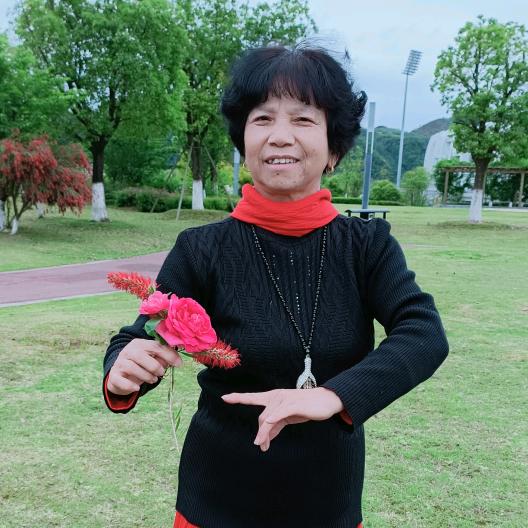 邵爱姣