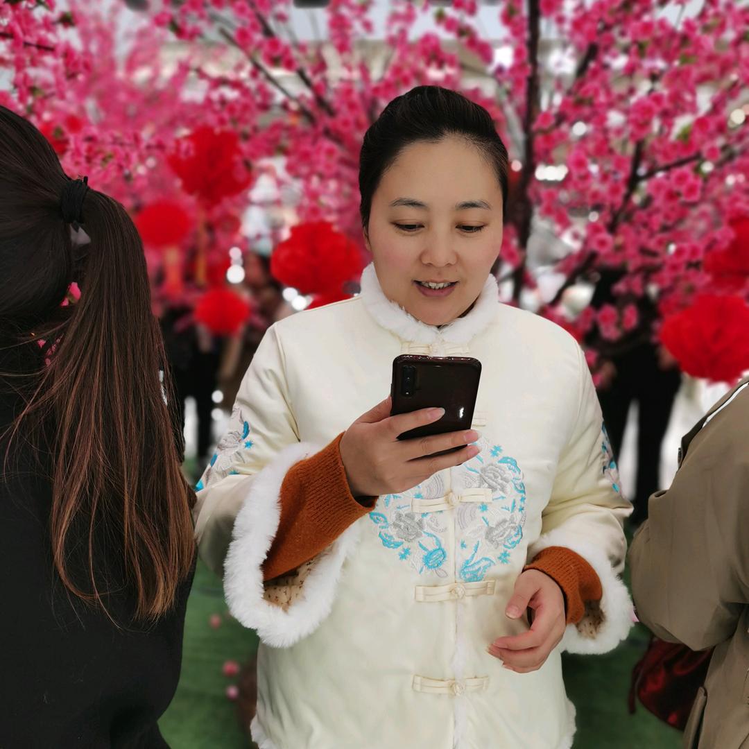 媞拉米苏（红姐）