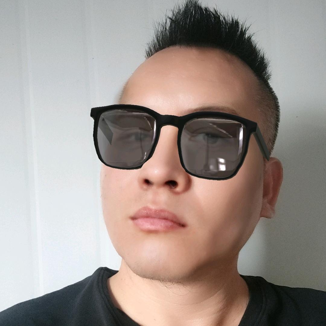 卖水果的勇哥