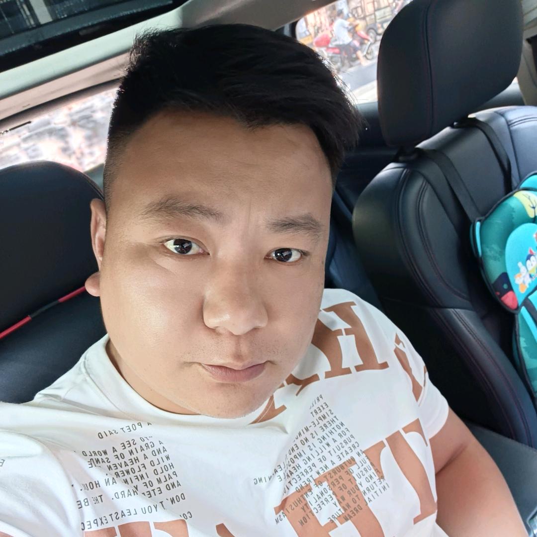 与蛇共舞----刘鹏