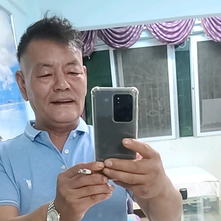 齐齐哈尔宏大地毯厂家直销