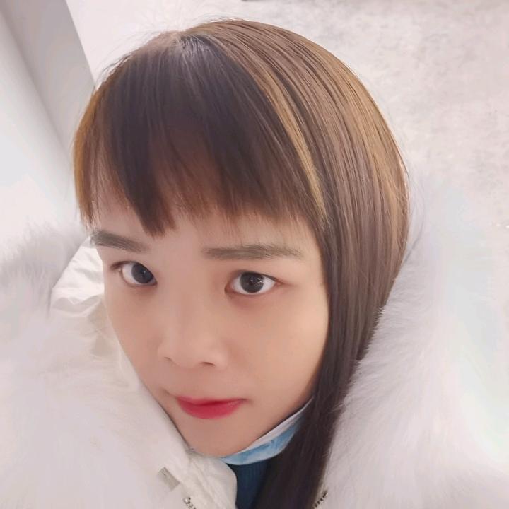 时刻笑维过