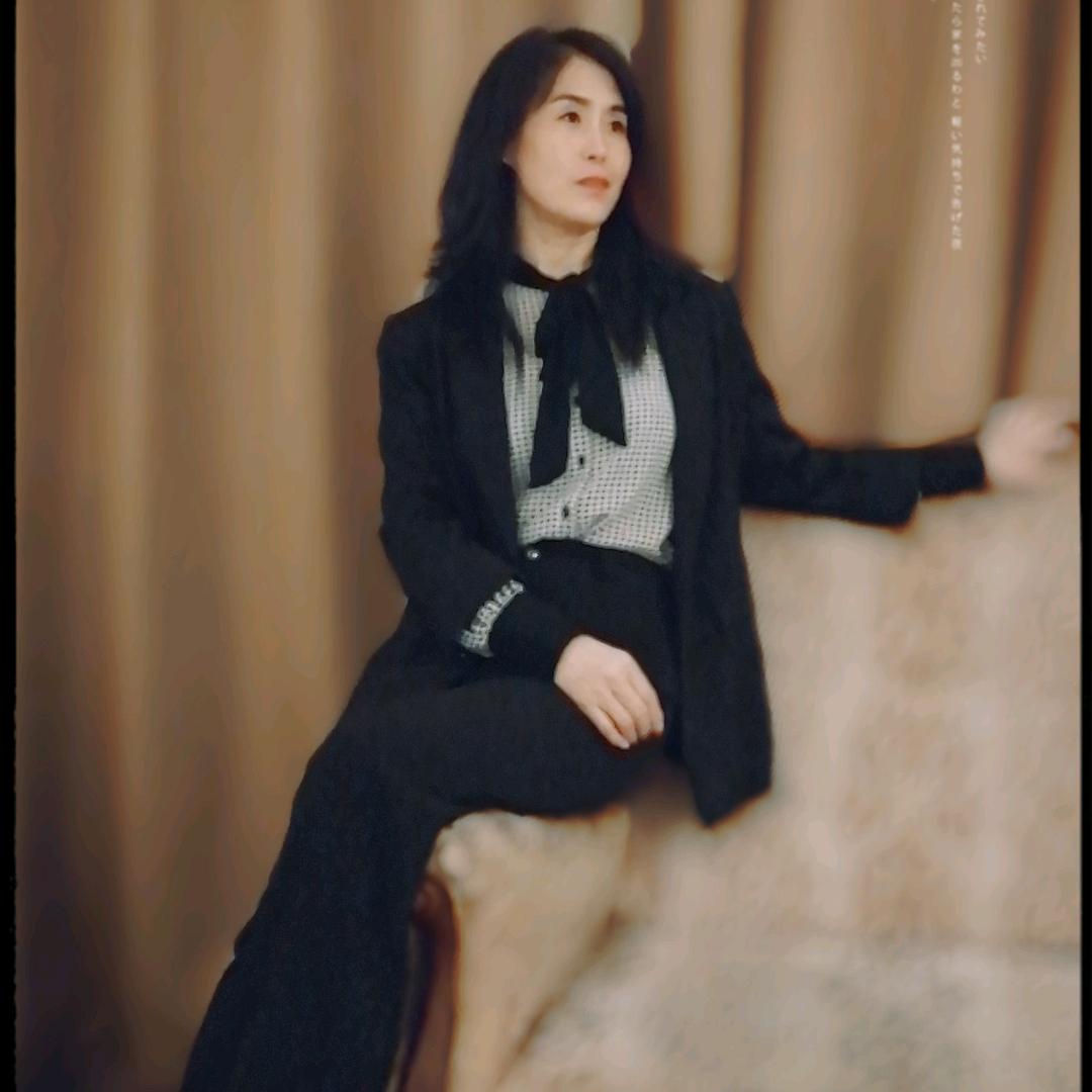 百变女神小龙女_257636068