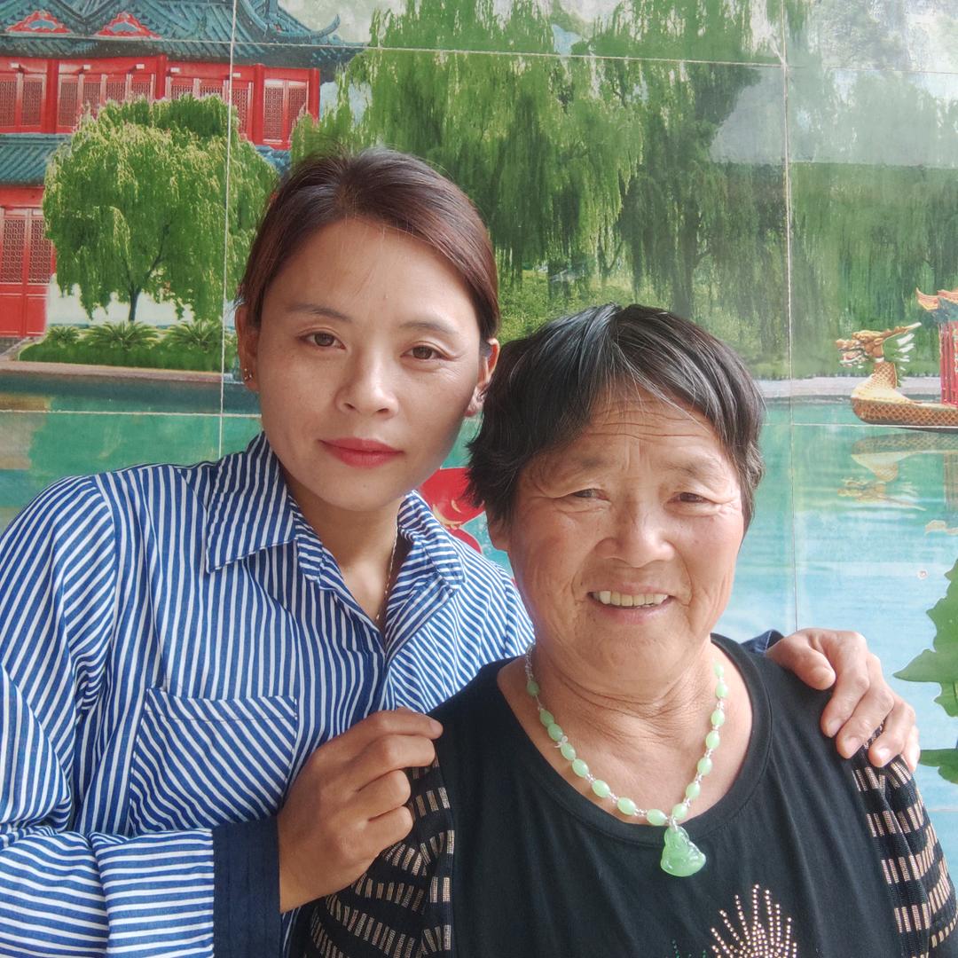 小丽的乡村生活