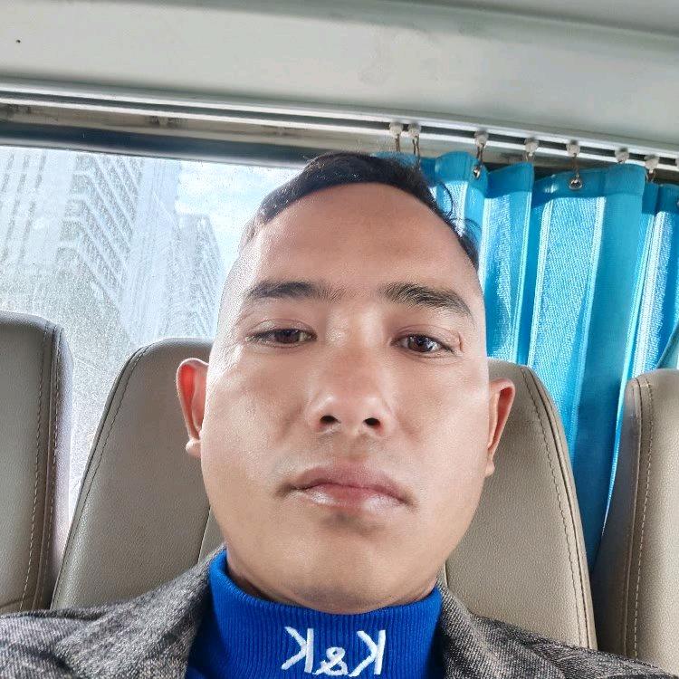 🕊᭄只饮烈酒ꦿ🍻不谈过往᭄
