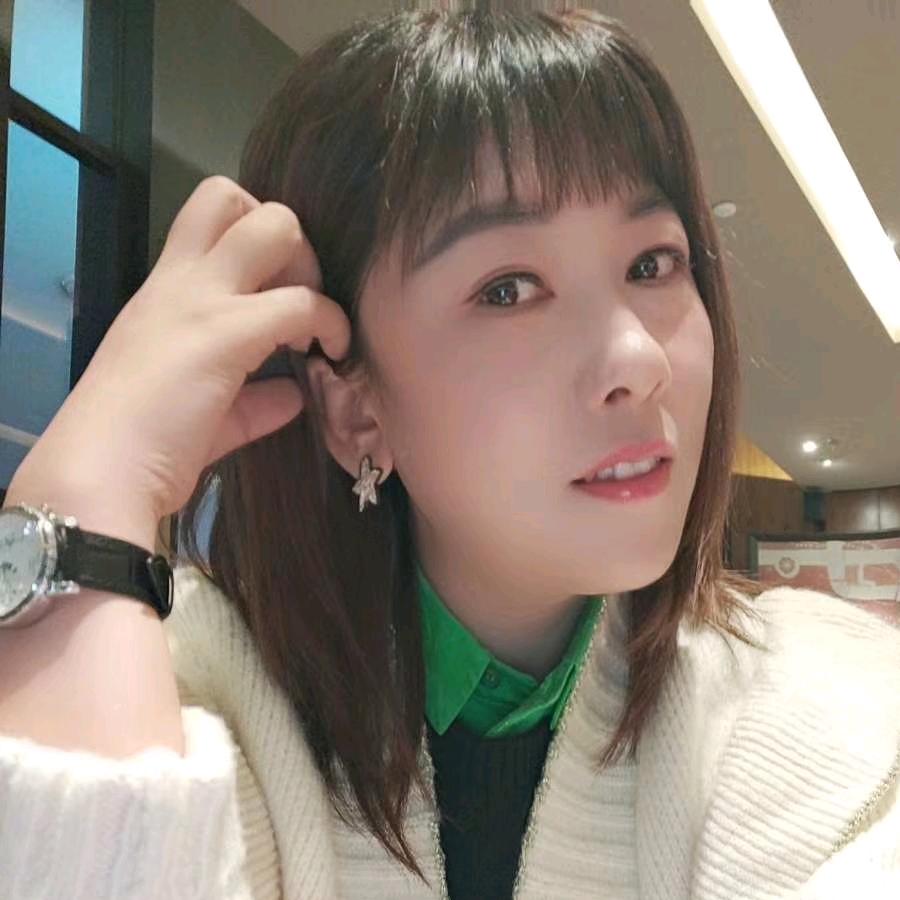 洋县+遇见半夏鲜花主题烘焙店