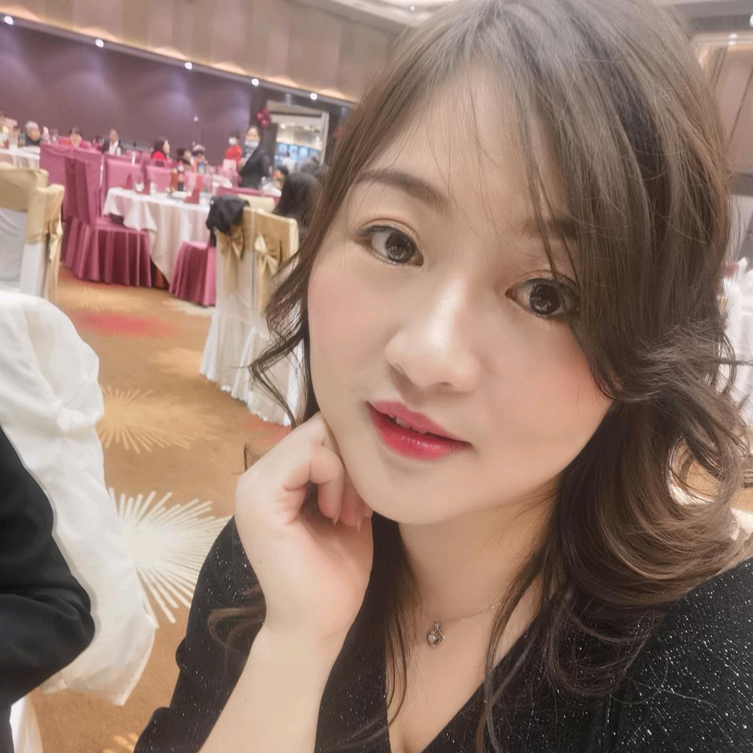 八宝边边熟食烤鸭店