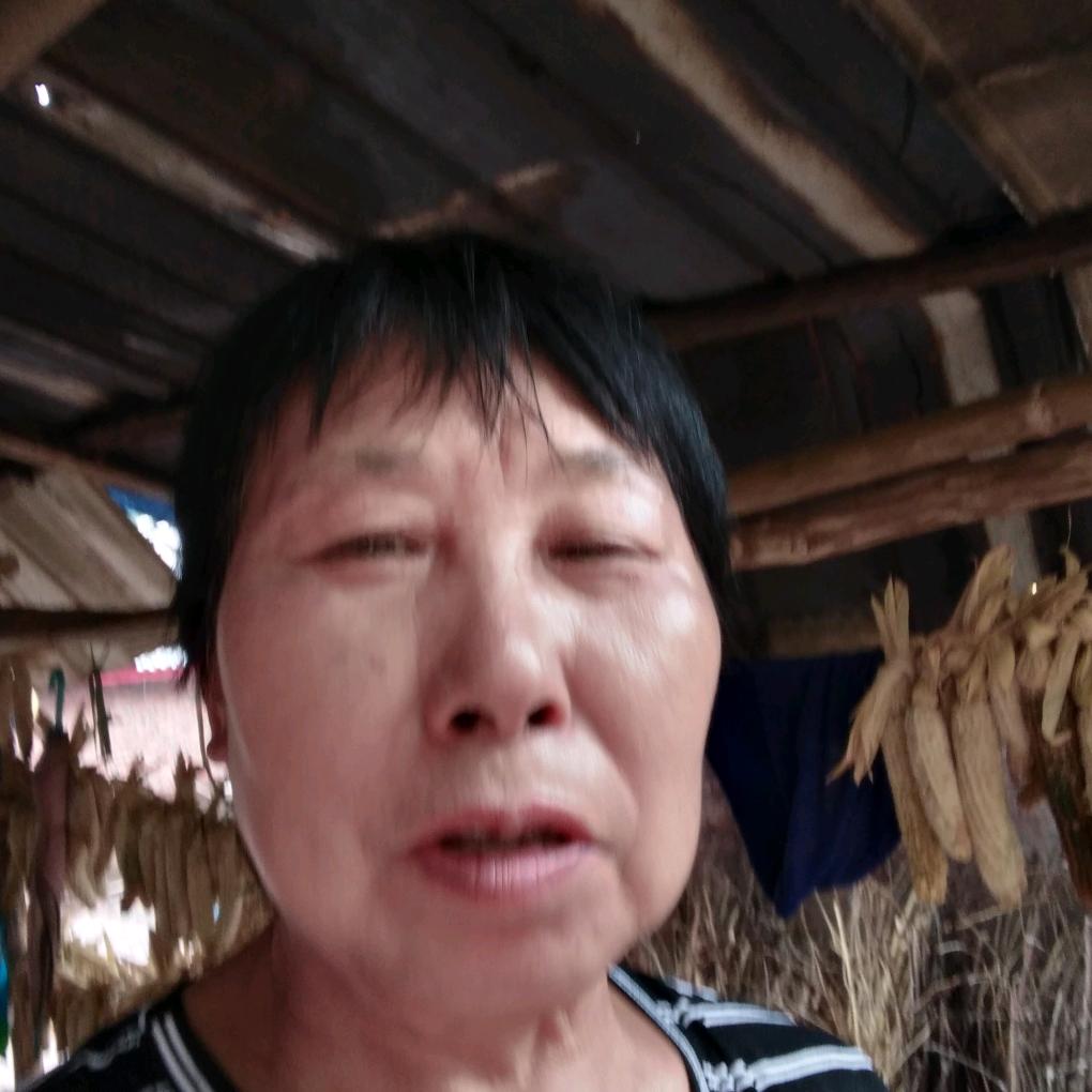 李美英