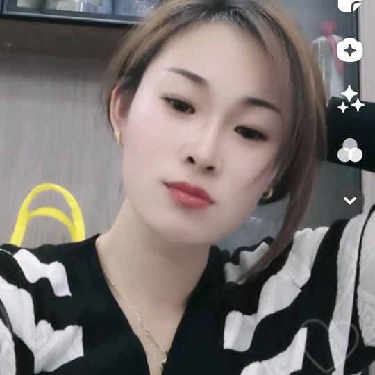 🍒优优爱吃棒棒糖！🍡