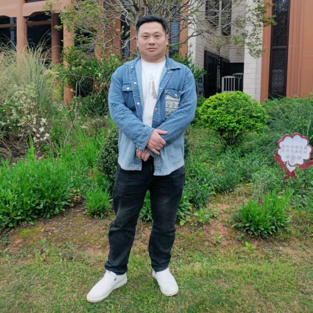 辉哥爱唱歌