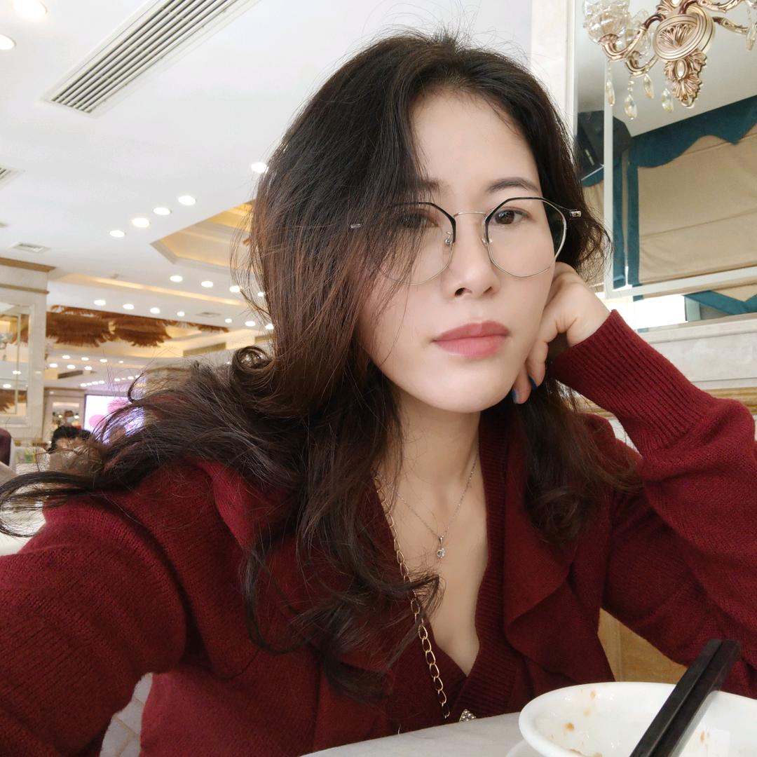 小卷毛