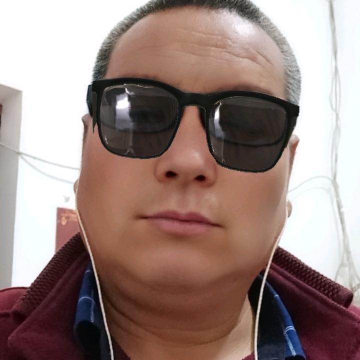 左三哥
