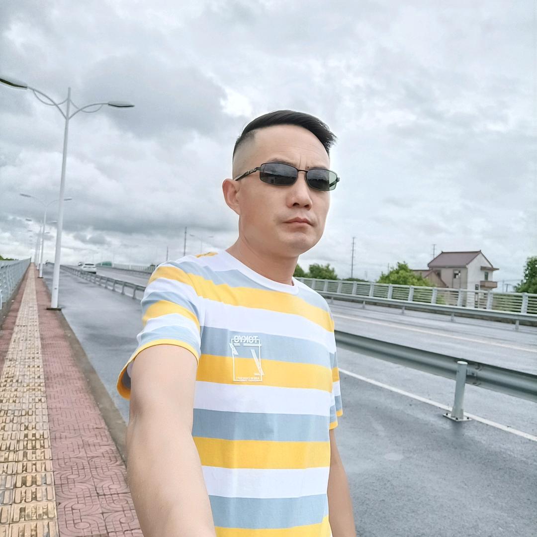 老帅哥