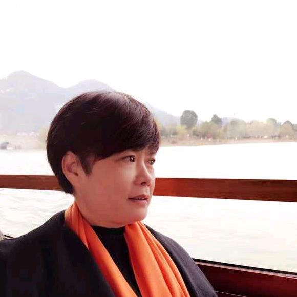 糯灯奶奶（橱窗有好物）