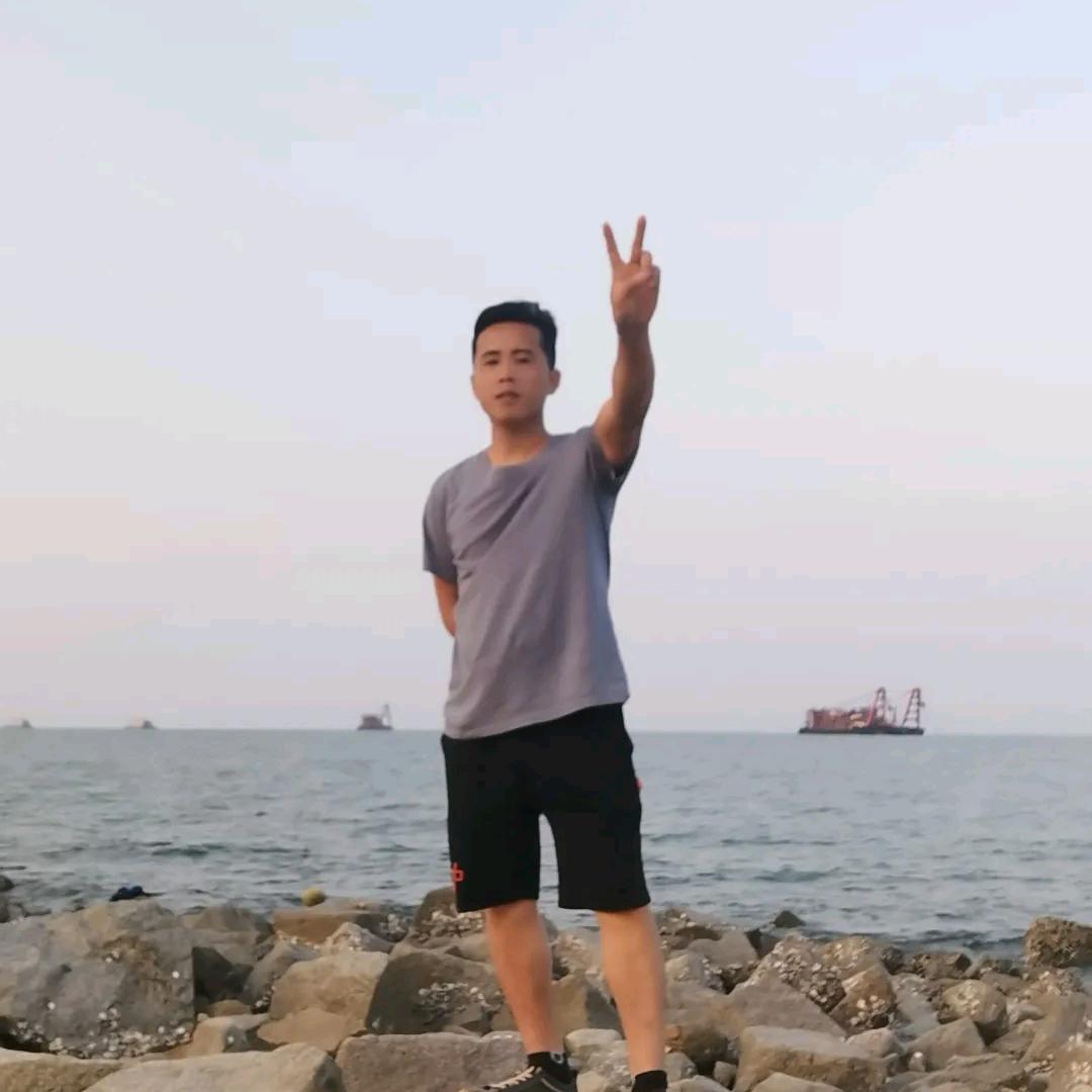 灵山艺轩家具厂官方账号