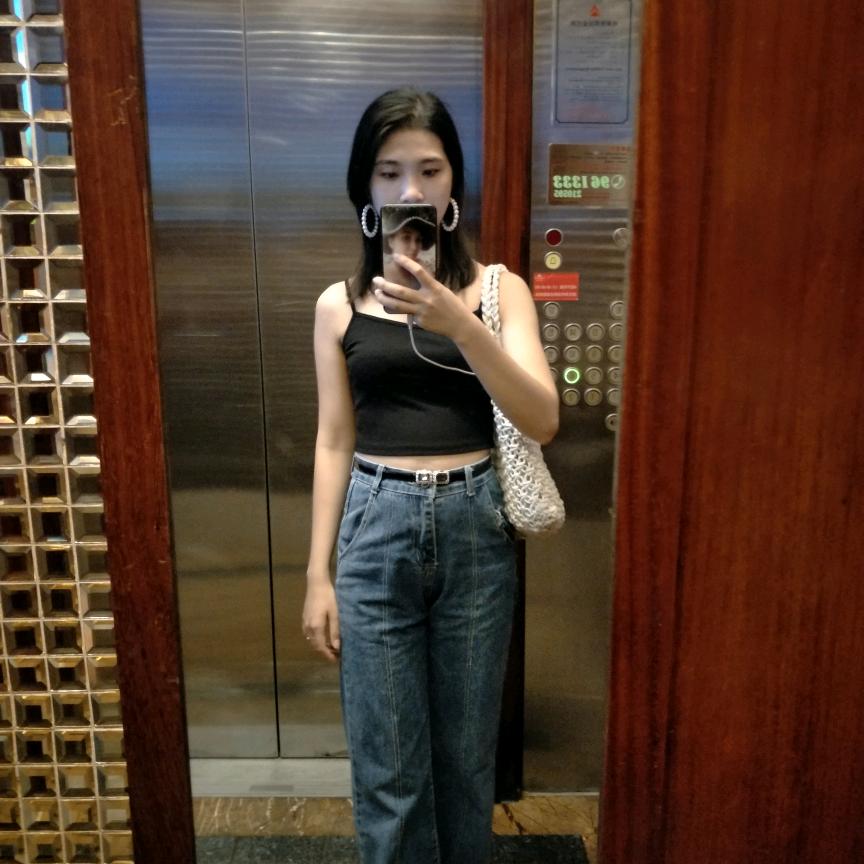 小姑娘