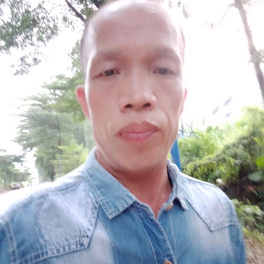 轮滑网红大叔