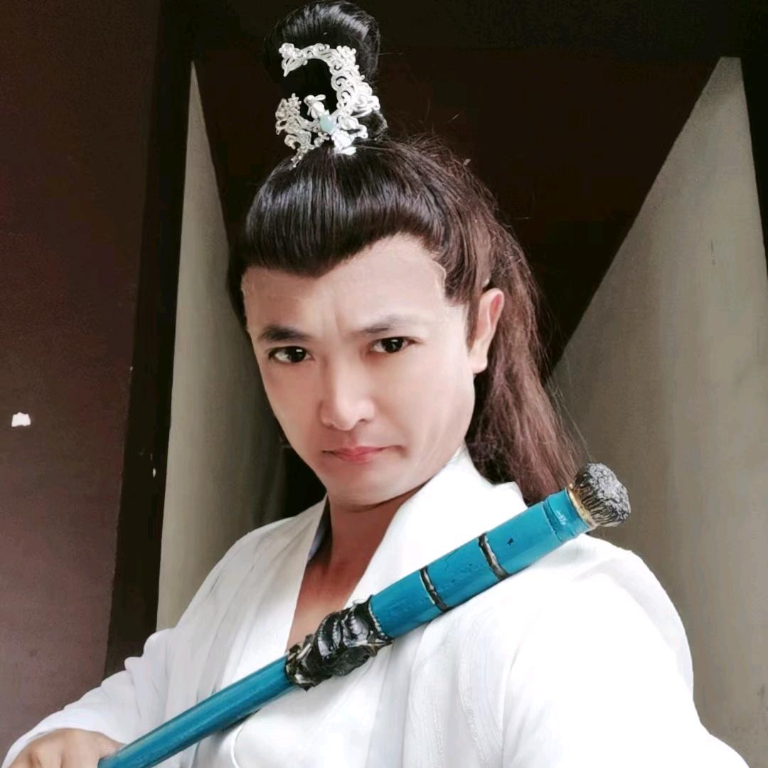 横店武哥
