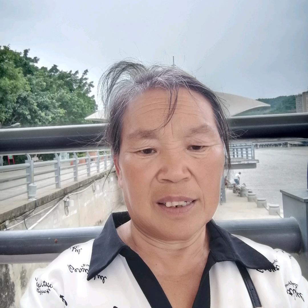 雷大姐