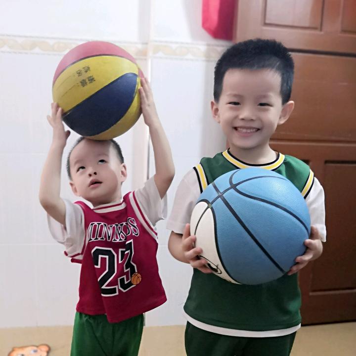 美好日记美妆店