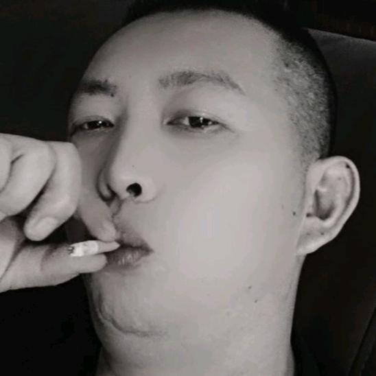 能借你的手牵牵吗