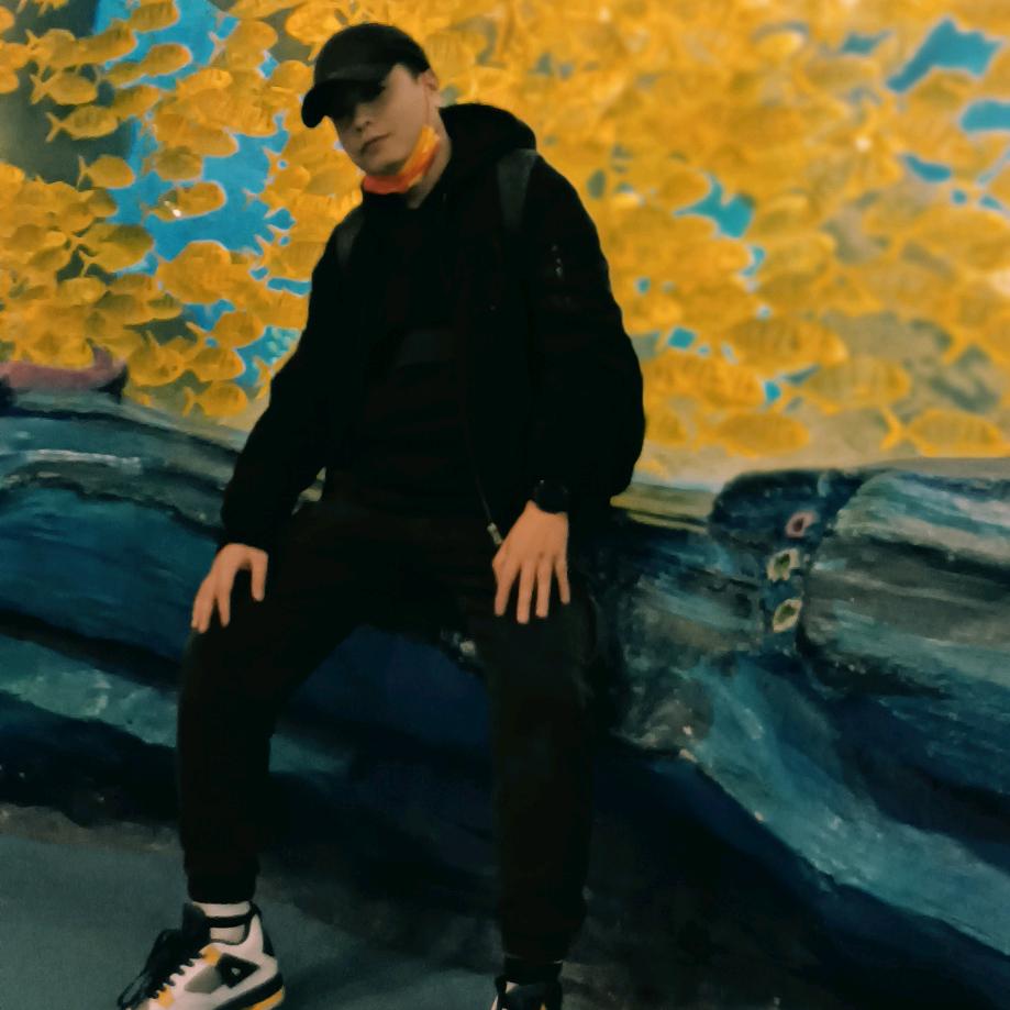 连吃带耍一条龙｜铭星