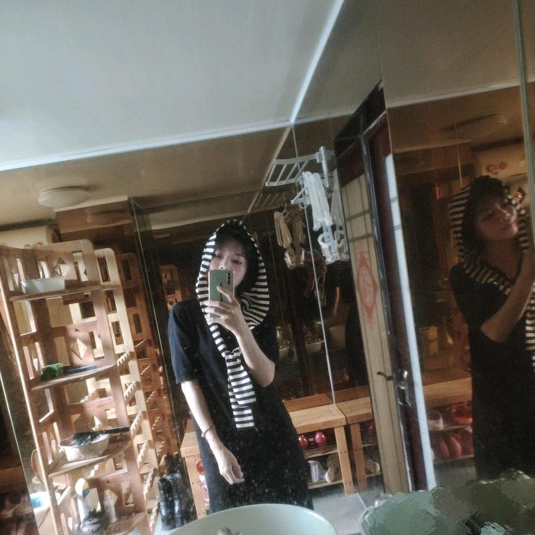 鱼戏。