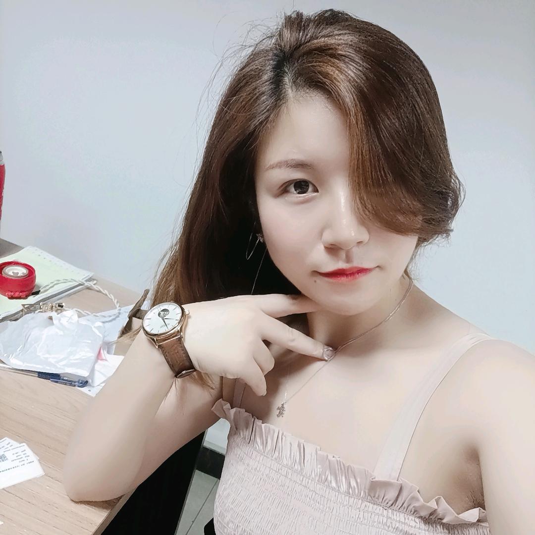 凤凤好物+时尚服装