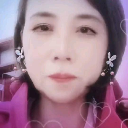 李玲