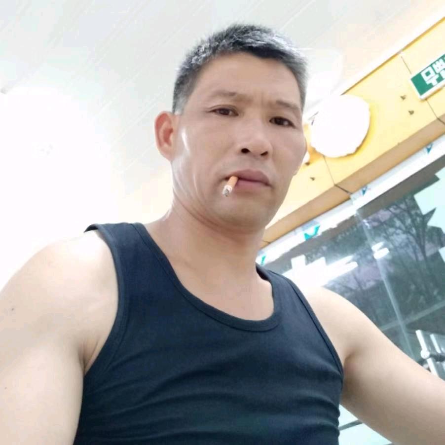 旺哥土黑猪养殖