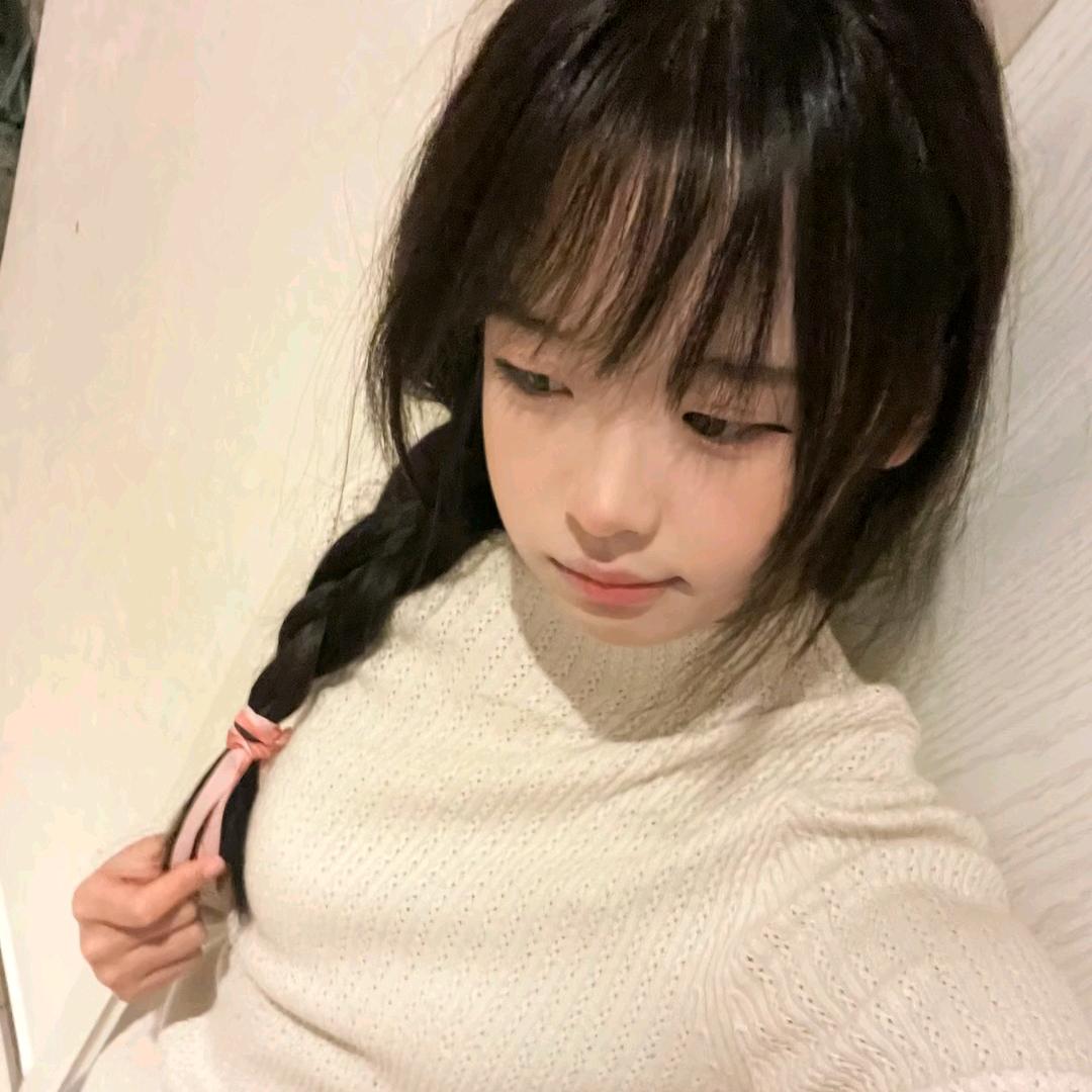 小嘉。✨✨✨✨✨