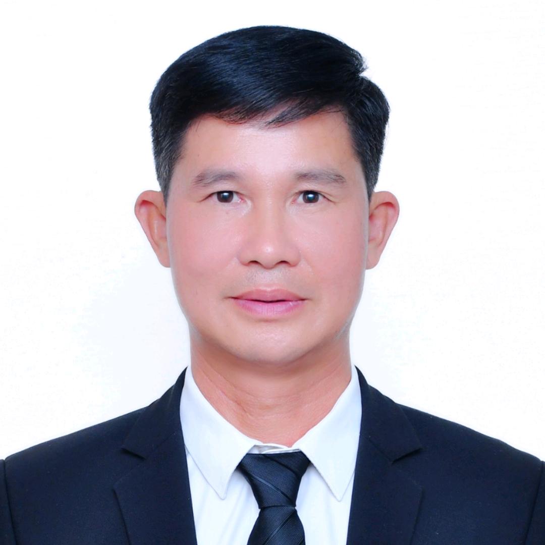 平南科技驾校覃教练