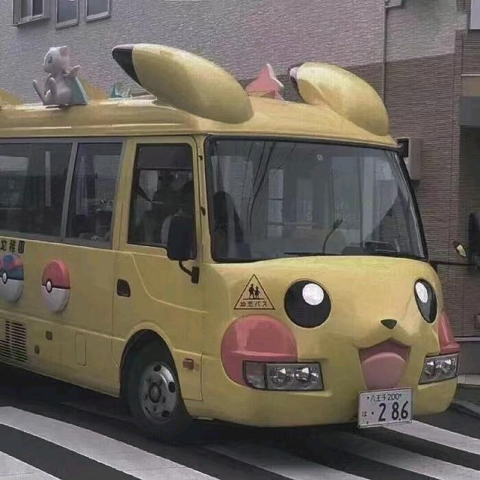 某某某某