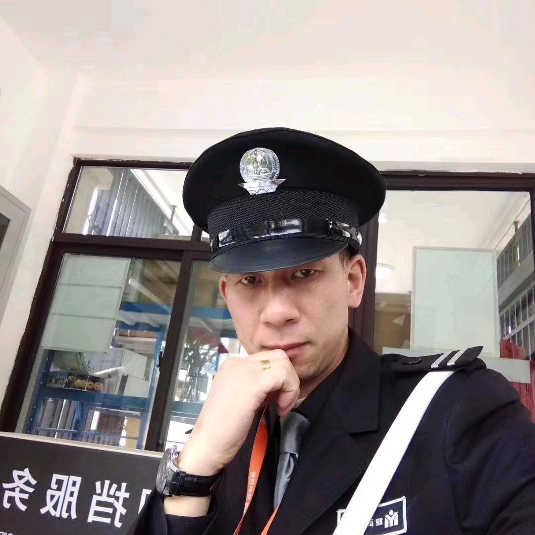 华仔