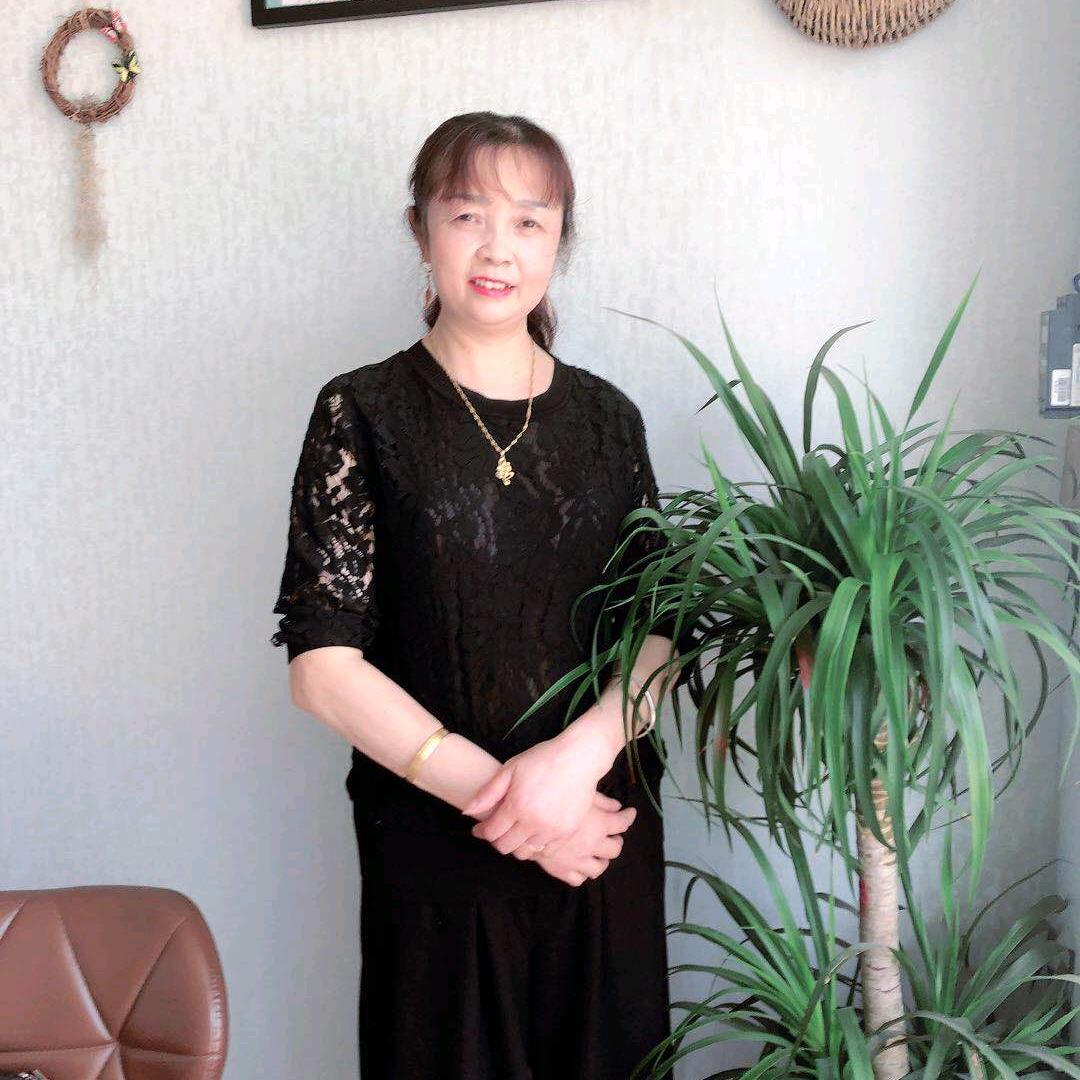 江姑爱健身