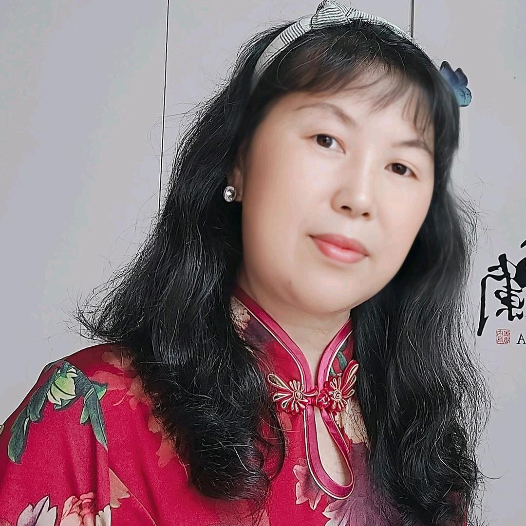彭姐(21.10)开播