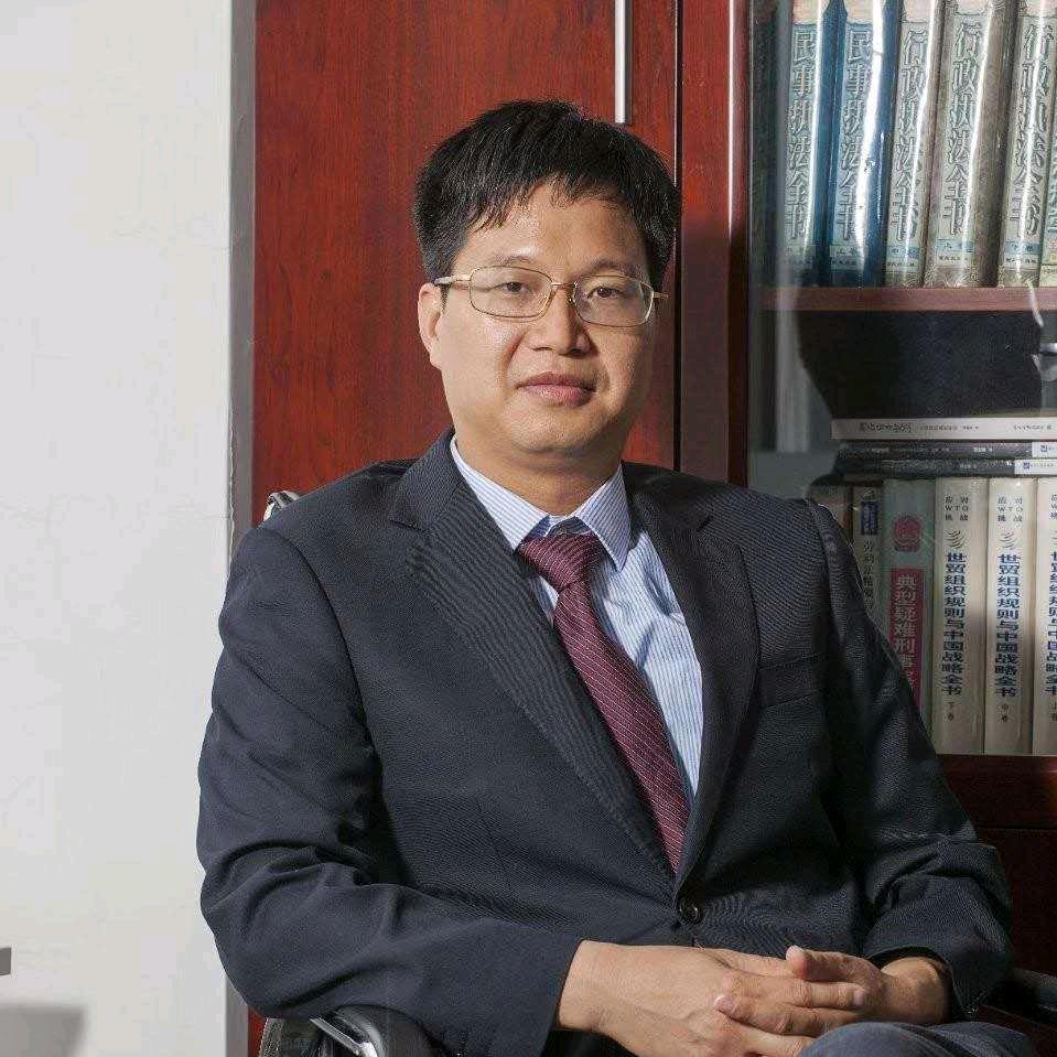广强黄坚明律师