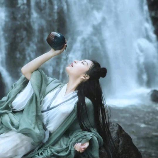 醉里挑灯看谁